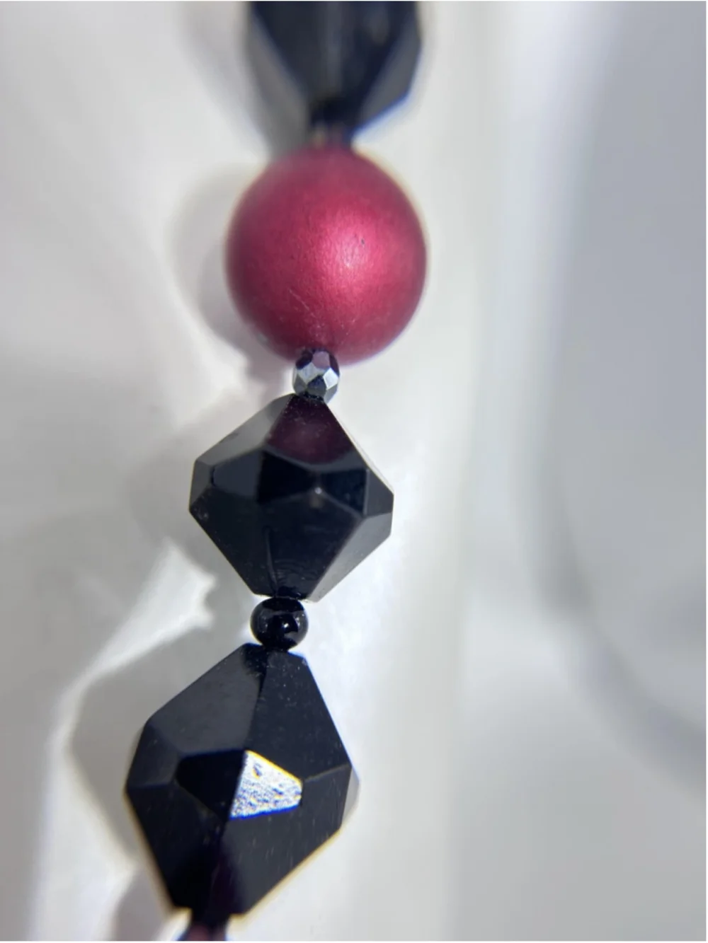 Necklace Black Acrylic Beaded Statement Chunky Faceted Geometric Pearls